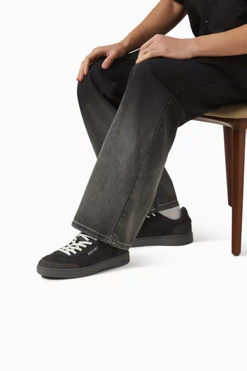 سنيكرز دايس بمقدمة حرف T نوبوك وشمواه