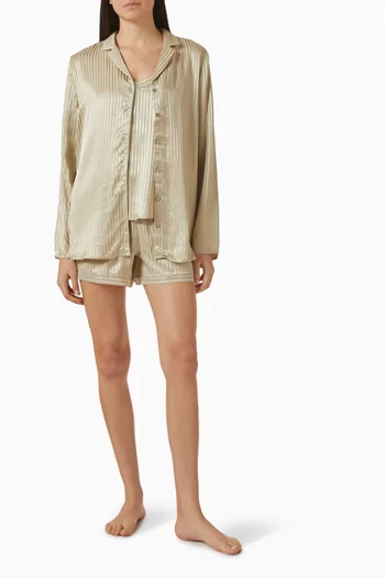 بلوزة بحمالات كتف رفيعة ونقشة مخططة