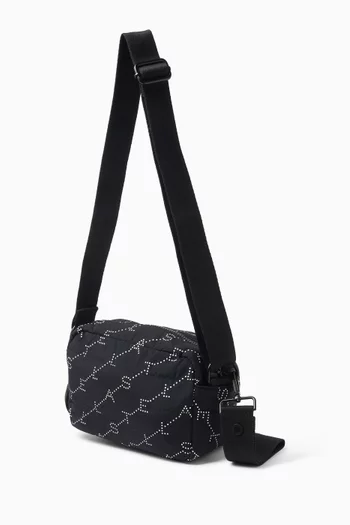 حقيبة كروس بنقشة شعار الماركة