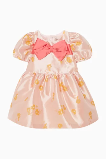 فستان بصدرية بأكمام منفوخة وسروال تحتي أورجانزا