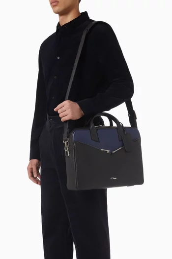 حافظة أوراق جلد من مجموعة نيو