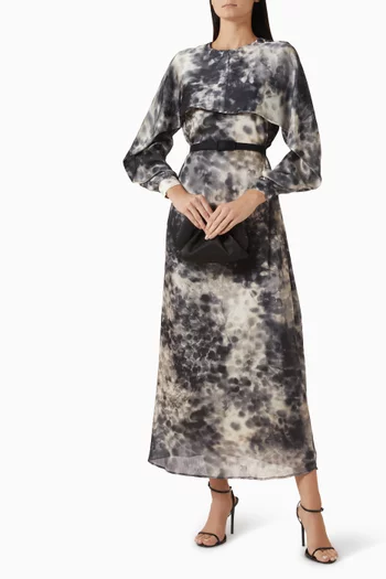 فستان بنقشة وحزام