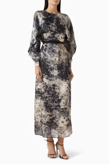 فستان بنقشة وحزام