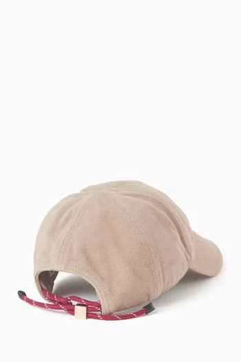 كاب بيسبول مطرز بشعار الماركة دينم