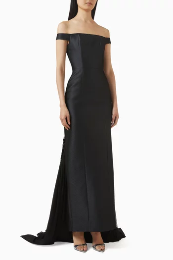 فستان سهرة بأكتاف مكشوفة كريب