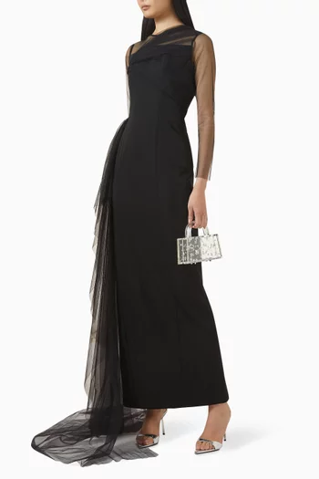 فستان سهرة بأكمام شفافة تول