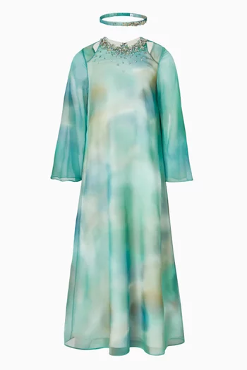 قفطان مزين بتطريزات