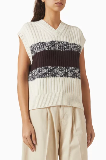V-neck Sweater Vest in Merino-wool