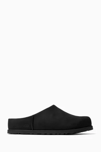 Otzo Clogs in Suede