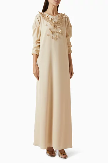 قفطان مطرز بالخرز