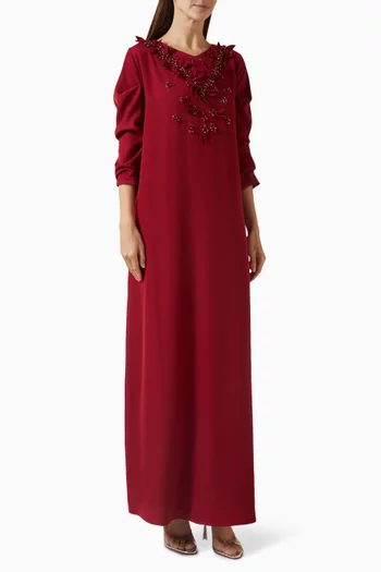 قفطان مطرز بالخرز