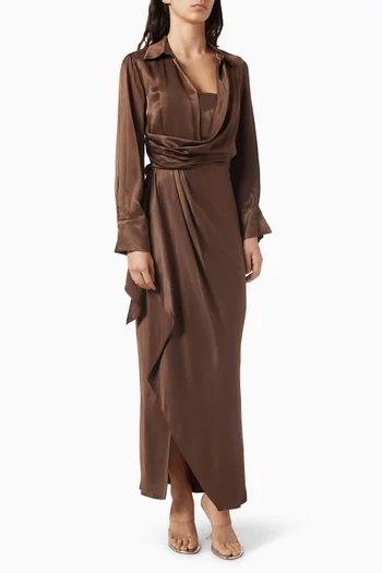 فستان طويل بكشكش