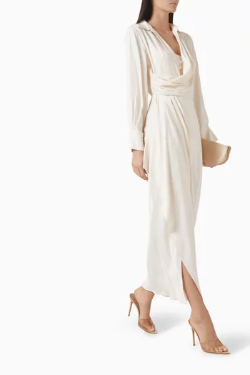 فستان طويل بكشكش