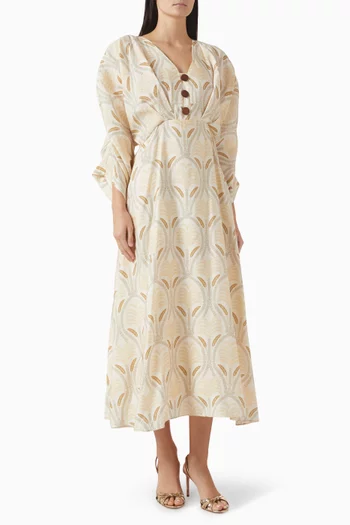 فستان متوسط الطول مزين بنقشة