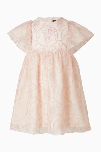 فستان مطرز بشعار الماركة