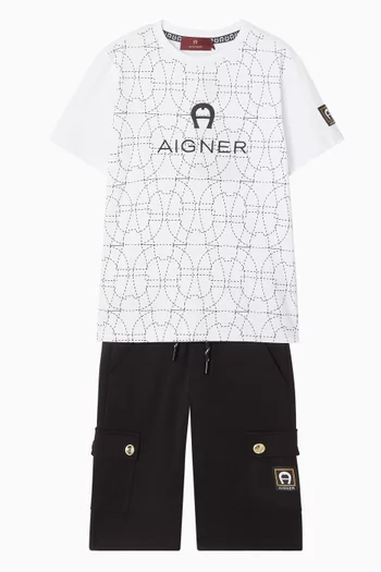 تي شيرت بطبعة شعار الماركة قطن