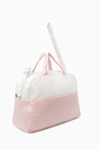 حقيبة مستلزمات أطفال بشعار الماركة