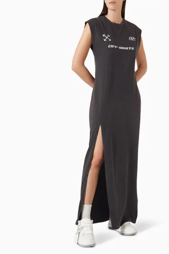 فستان بتصميم رياضي بشعار الماركة جيرسيه