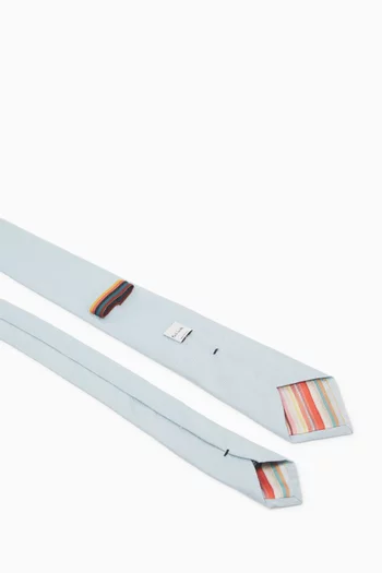 ربطة عنق مزينة بنقشة بارزة الملمس