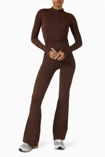 جاكيت منحوت مضلع بدون حياكة بسحّاب