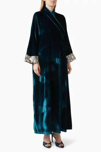Collared Abaya in Velvet