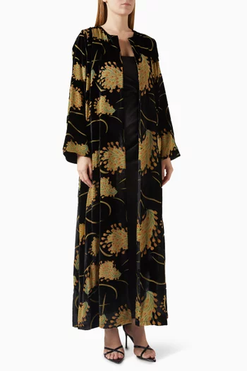 Round-neck Abaya in Embossed-velvet