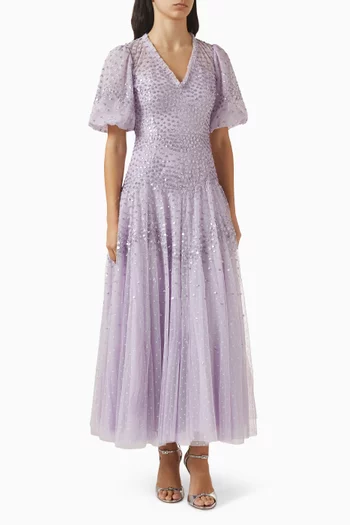 فستان سكالوب بطول الكاحل ومطرز بالترتر