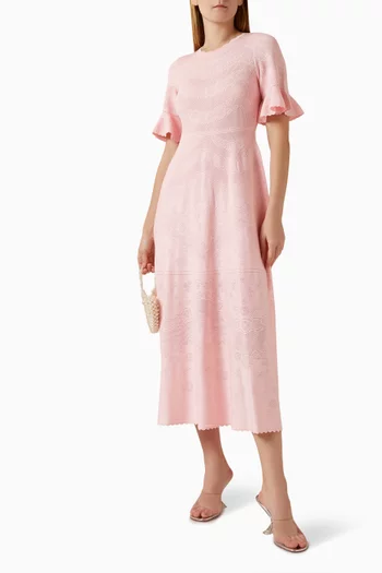 فستان سكالوب منسوج من دانتيل وبونتيل