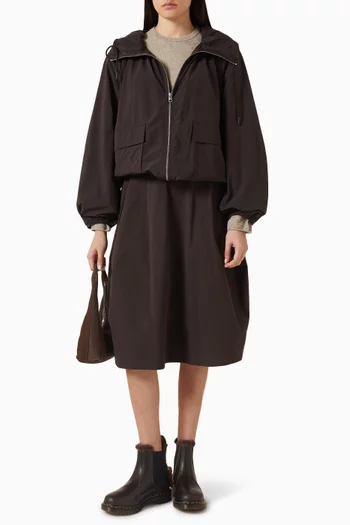 جاكيت باركا بغطاء رأس