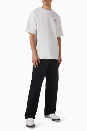 تي شيرت برقعة سنيكرز قطن