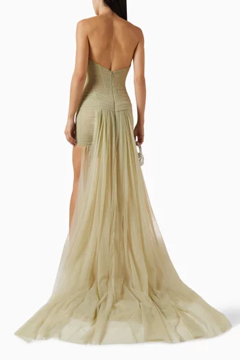 فستان بستشيو بذيل تول