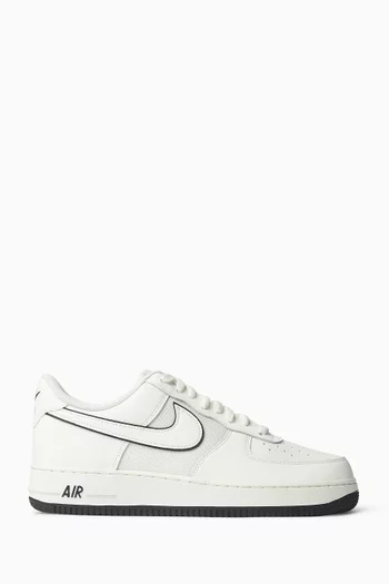 Air Force 1 '07 Sneakers
