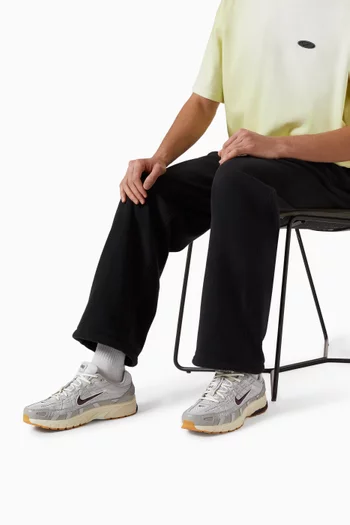 سنيكرز بشعار P-6000 قماش شبكي