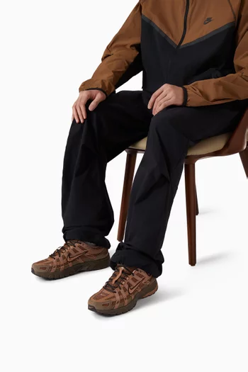 سنيكرز بشعار P-6000 قماش شبكي