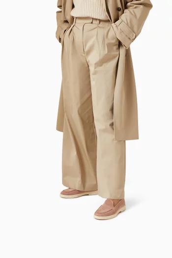 Essential Loafers in Suede