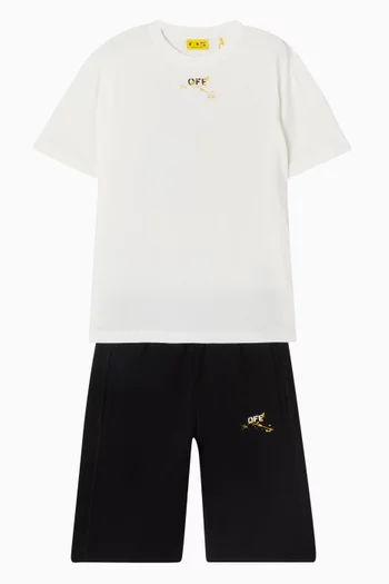 تي شيرت بطبعة شعار الماركة بطلاء متناثر وخطوط مائلة قطن