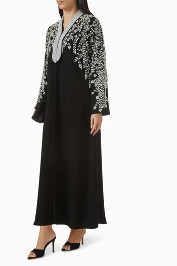 عباية مطرزة بالخرز