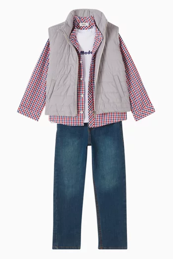 طقم من أربع قطع