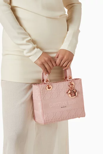 حقيبة ليدي ديور قنب