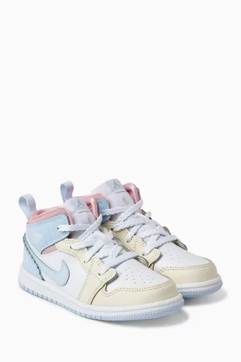 Air Jordan 1 Mid SE Sneakers