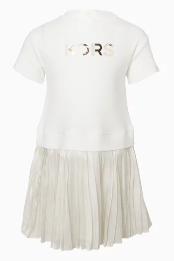 فستان بنمط تي شيرت بطيات