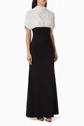 فستان سهرة بقصة ذيل السمكة بدرابيه