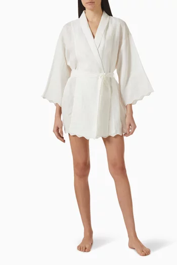 روب بحافة صدفية الشكل كتان