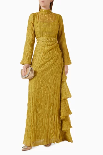 فستان مزين بتطريزات بالخرز