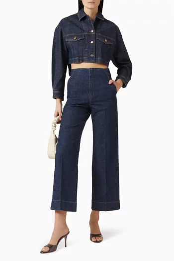 بنطال جينز دينم بقصة ساق واسعة وقصيرة