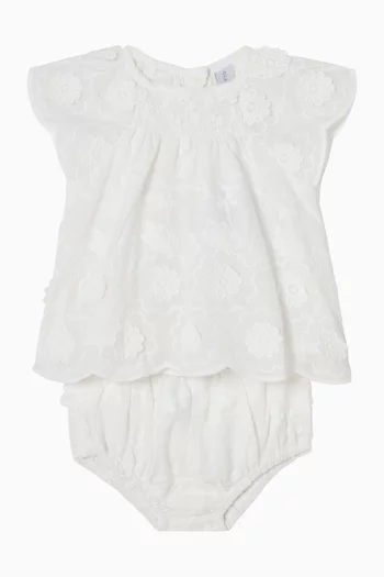 طقم بلوزة وسروال تحتي بتطريزات