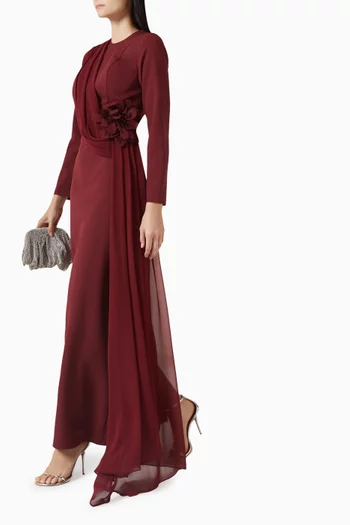 فستان مزين بزهور بارزة