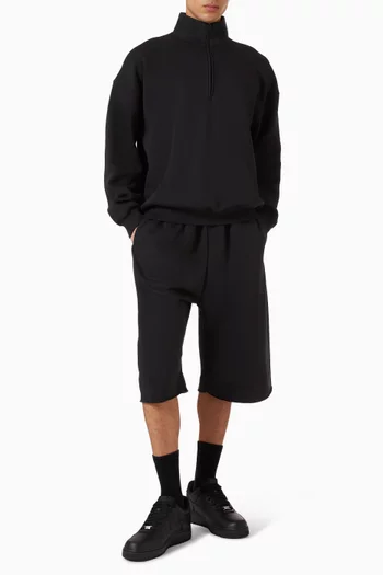 شورت طويل بقصة فضفاضة