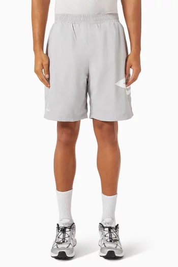 شورت هوم نايلون أمونغست فيو × امبرو