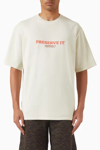 تي شيرت مصبوغ بطبعة آثار أقدام قطن جيرسيه